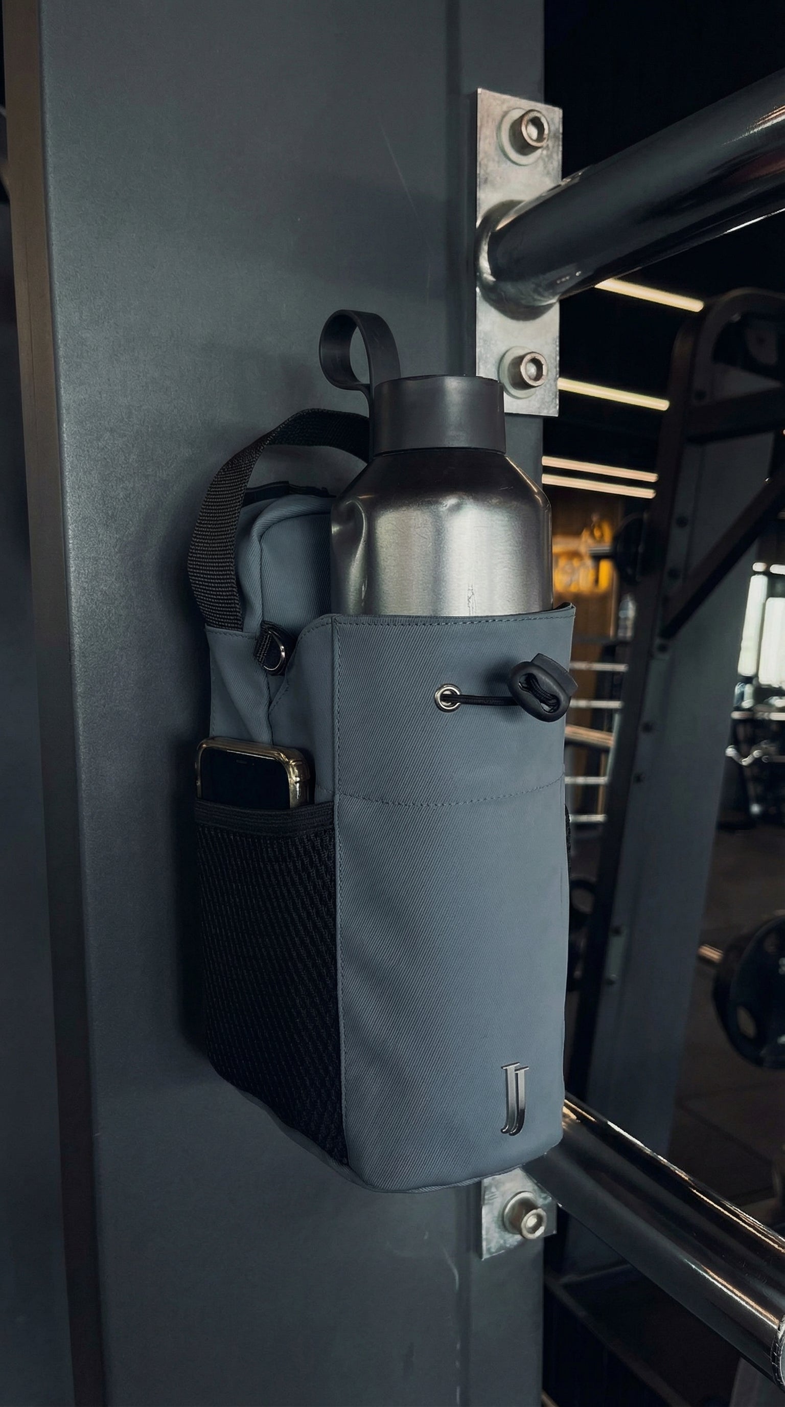 Bunjji | The Magnetic Gym Bag